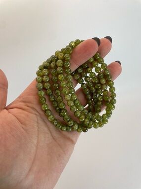 ONE Peridot Beaded Stretch Bracelet - Natural Stone 6mm (0059)